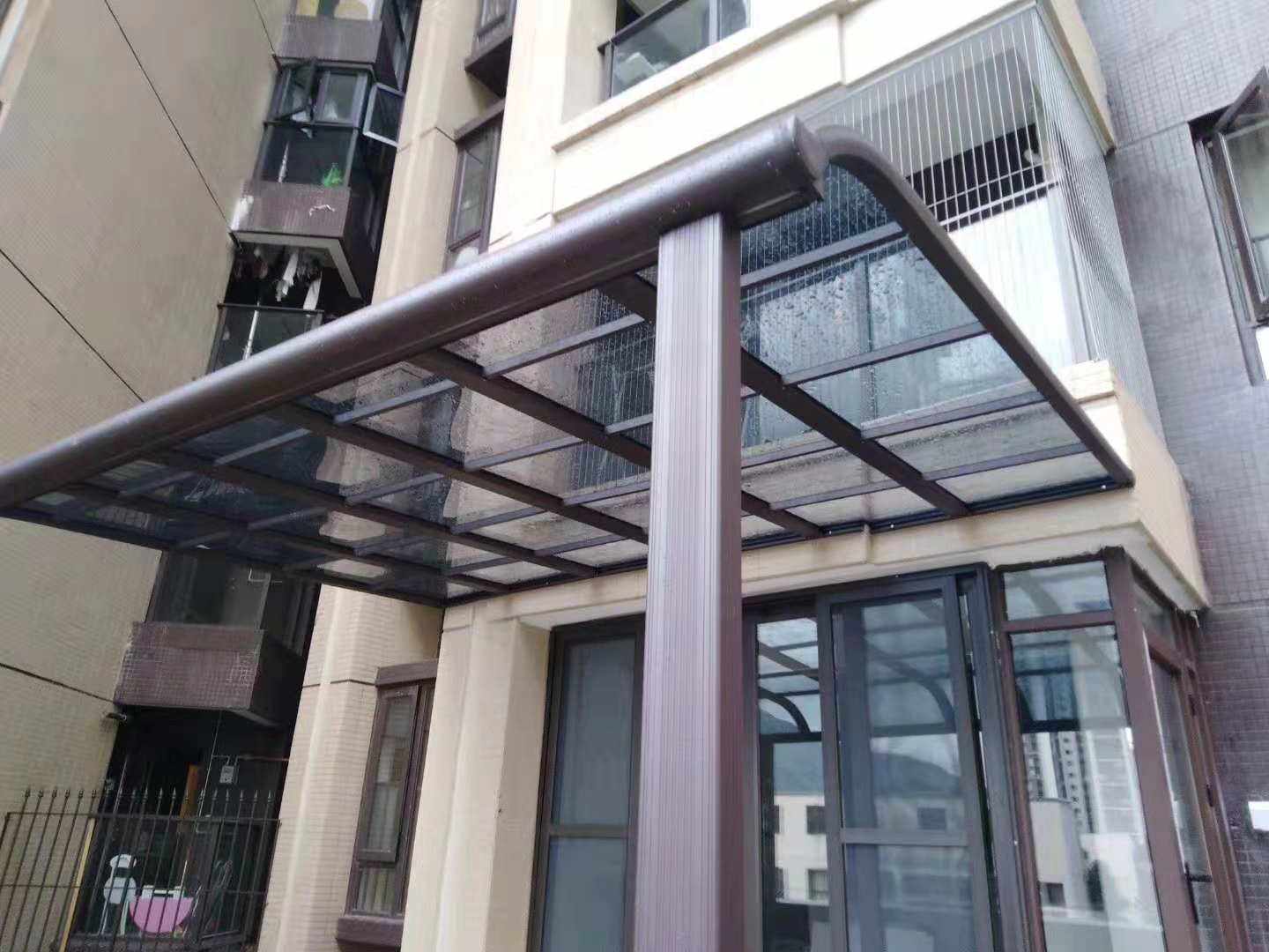 广东雨棚厂家户外雨阳棚阳光板雨棚厂家