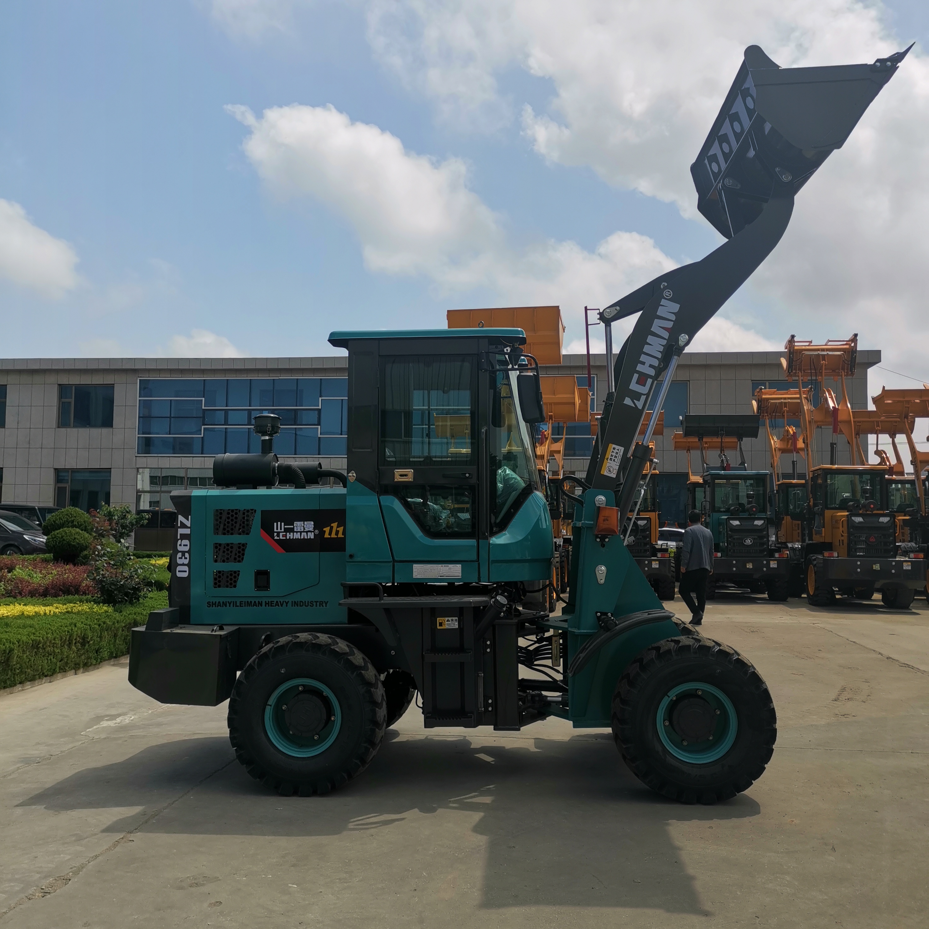 卡车装载机3角美铲车招抓木机龙工