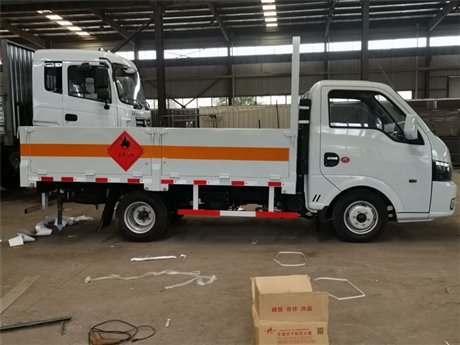 国六非易燃气体运输车配置