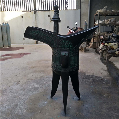 铸铜酒樽雕塑 古代酒杯铜雕