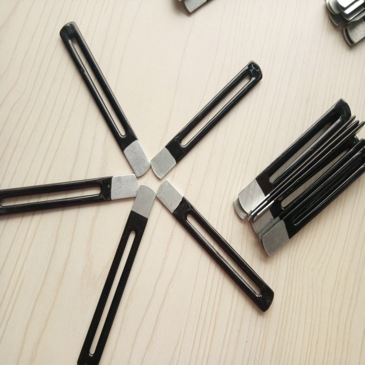 出售安吉县浸塑空心卡100mm电线固定夹片r型浸塑包胶线夹