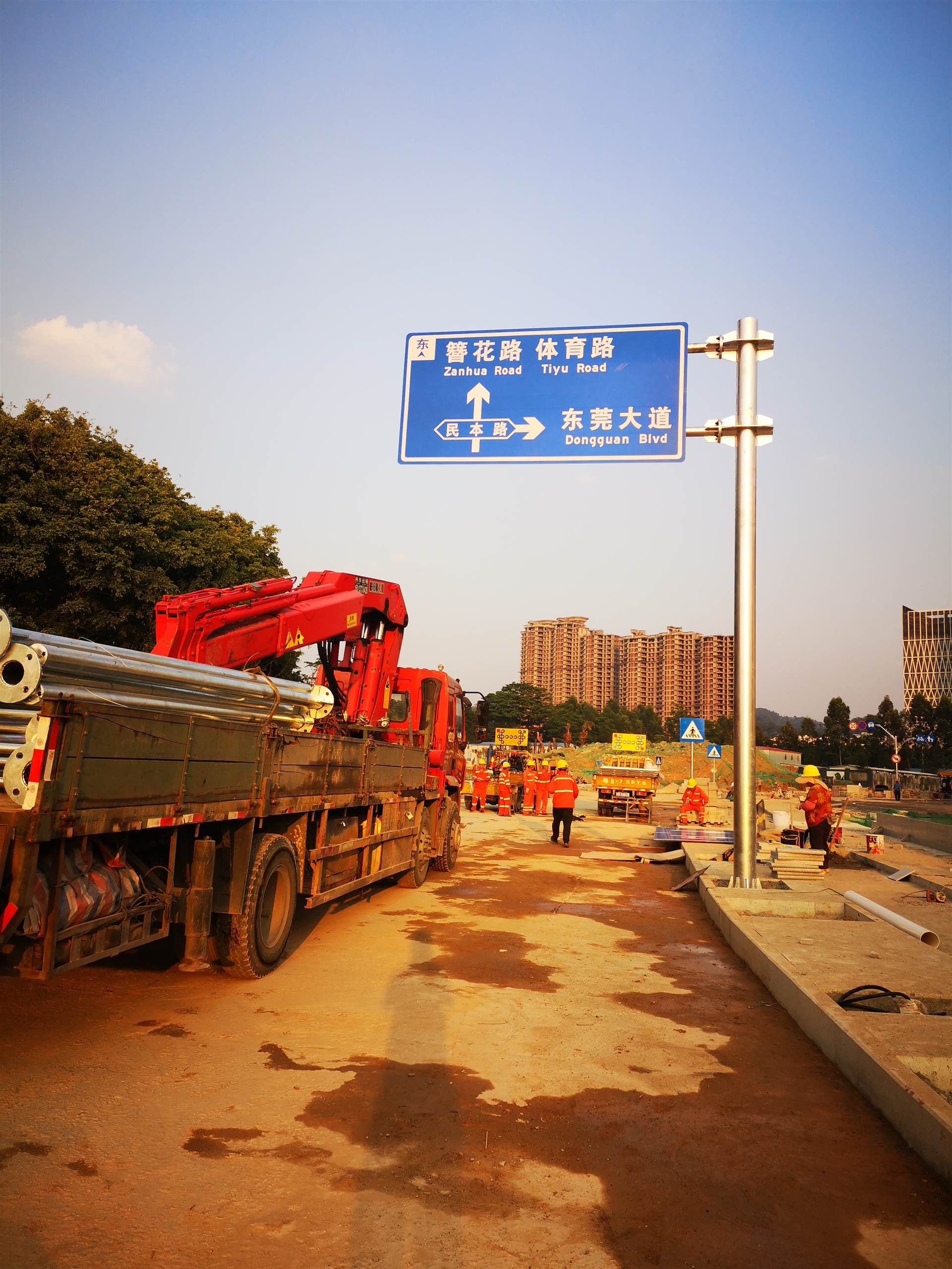 全方位供应路标杆悬臂式公路标志杆交通标志牌f杆