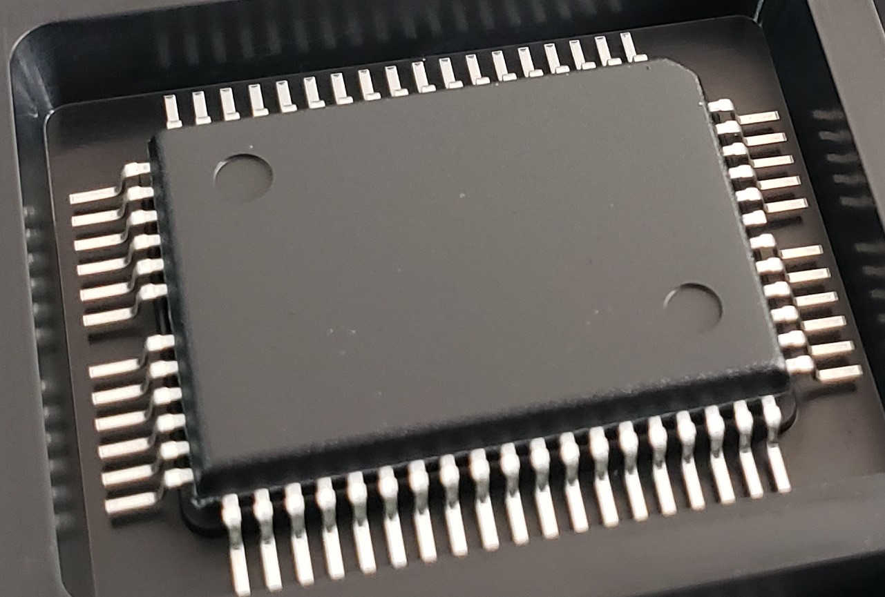 芯片去丝印ic擦字芯片镭雕编带