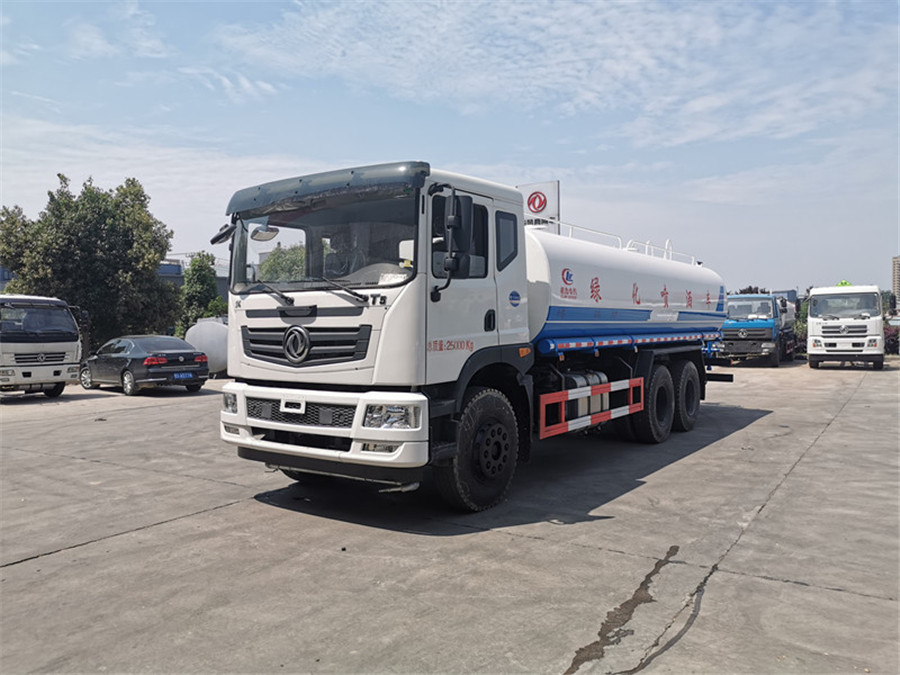 国六东风华神t5后双桥20吨洒水车