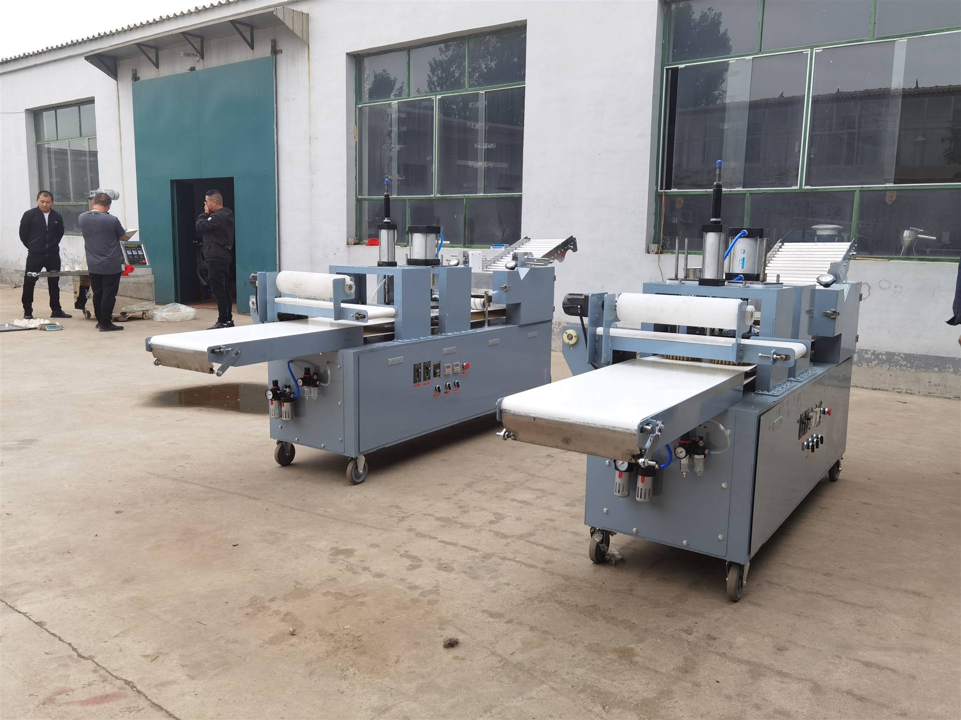 嘉洋全自动烧饼机 新疆馕饼成型机 油酥烧饼机 布袋馍机