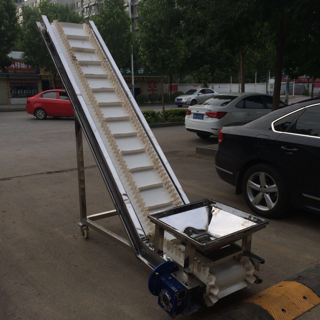 传送带机器 自动化 皮带输送机 爬坡分拣机 输送设备 包装流水线-搜了