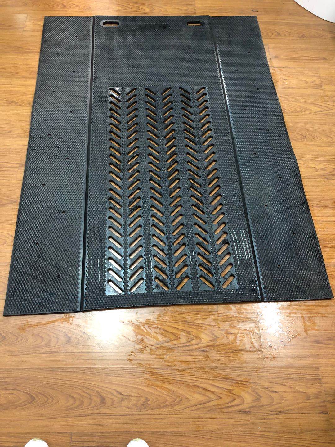 母猪橡胶垫 耐斯畜牧 母猪保温垫 小猪保温垫  猪用防滑垫