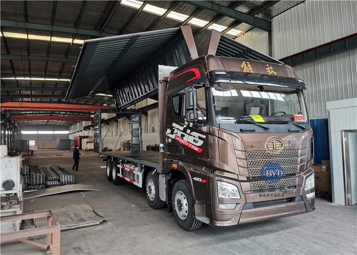 云南7.7米翼开启厢式车,8米飞翼车,翼展车,展翼车,两翼车