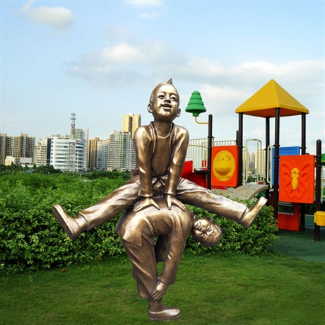 童趣雕塑，儿童玩耍嬉戏雕塑小品