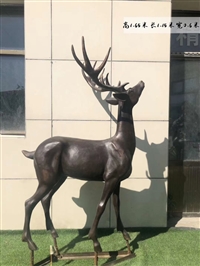 铸铜鹿雕塑现货 鹿雕塑图片