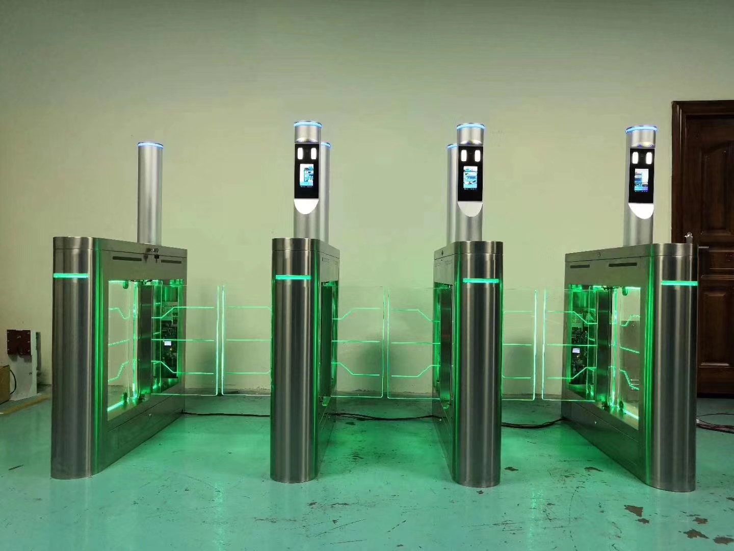 新疆小摆闸同盈丰tyxbz1200门禁刷卡