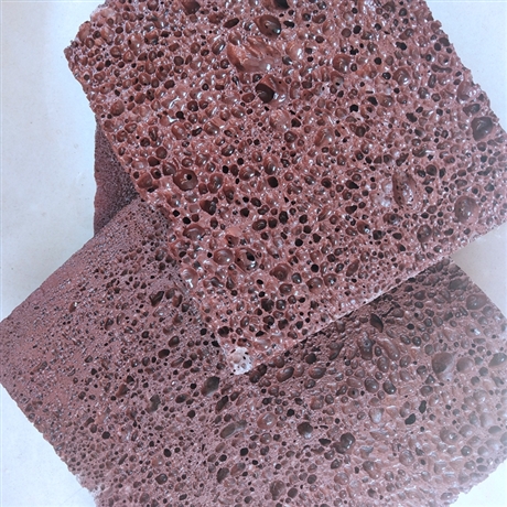 公司供应汗蒸房用火山石板材红色火山石板工程火山石板材蘑菇云型号