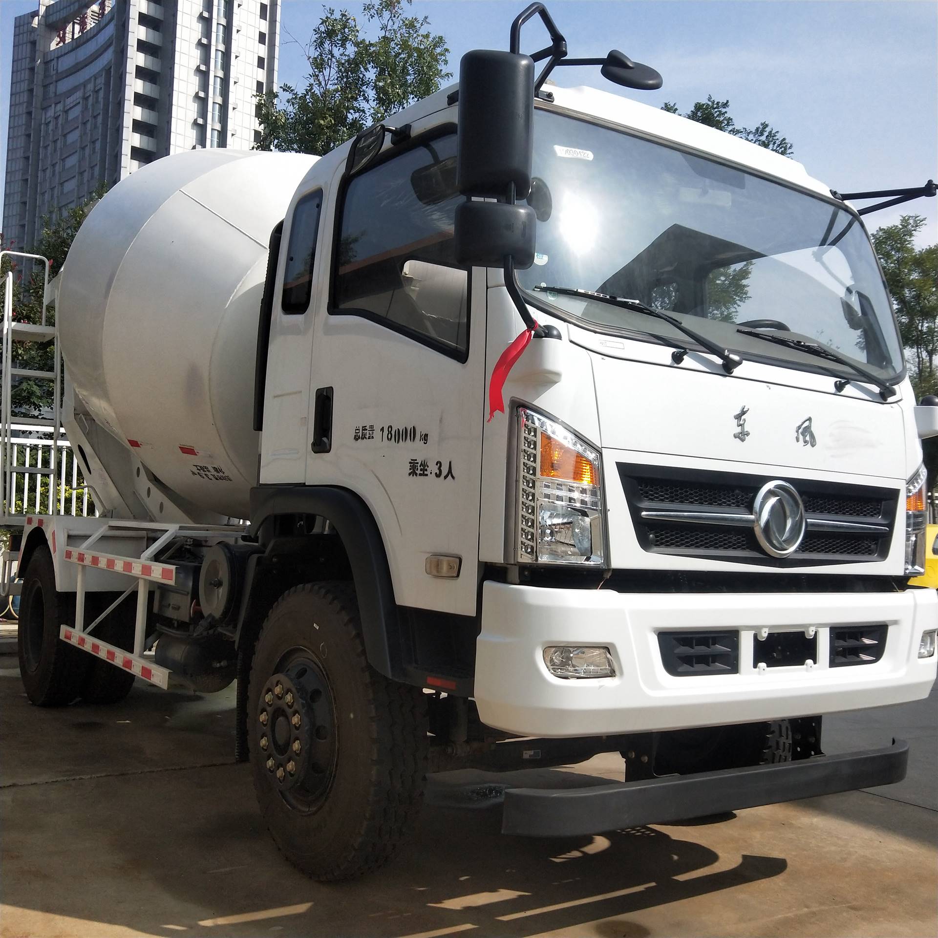 东风天锦搅拌车 搅拌罐车7方 国五搅拌罐车7方