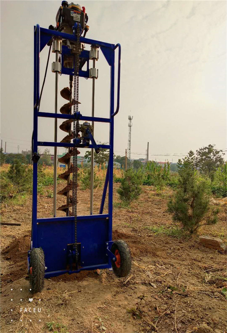 框架式挖树坑机钻孔位置精准