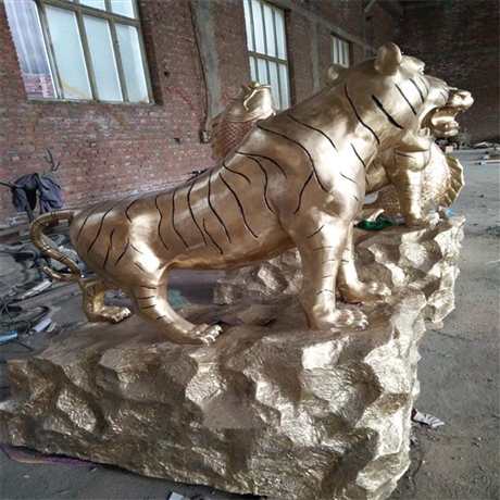 铸铜老虎雕塑 老虎铜雕加工厂家