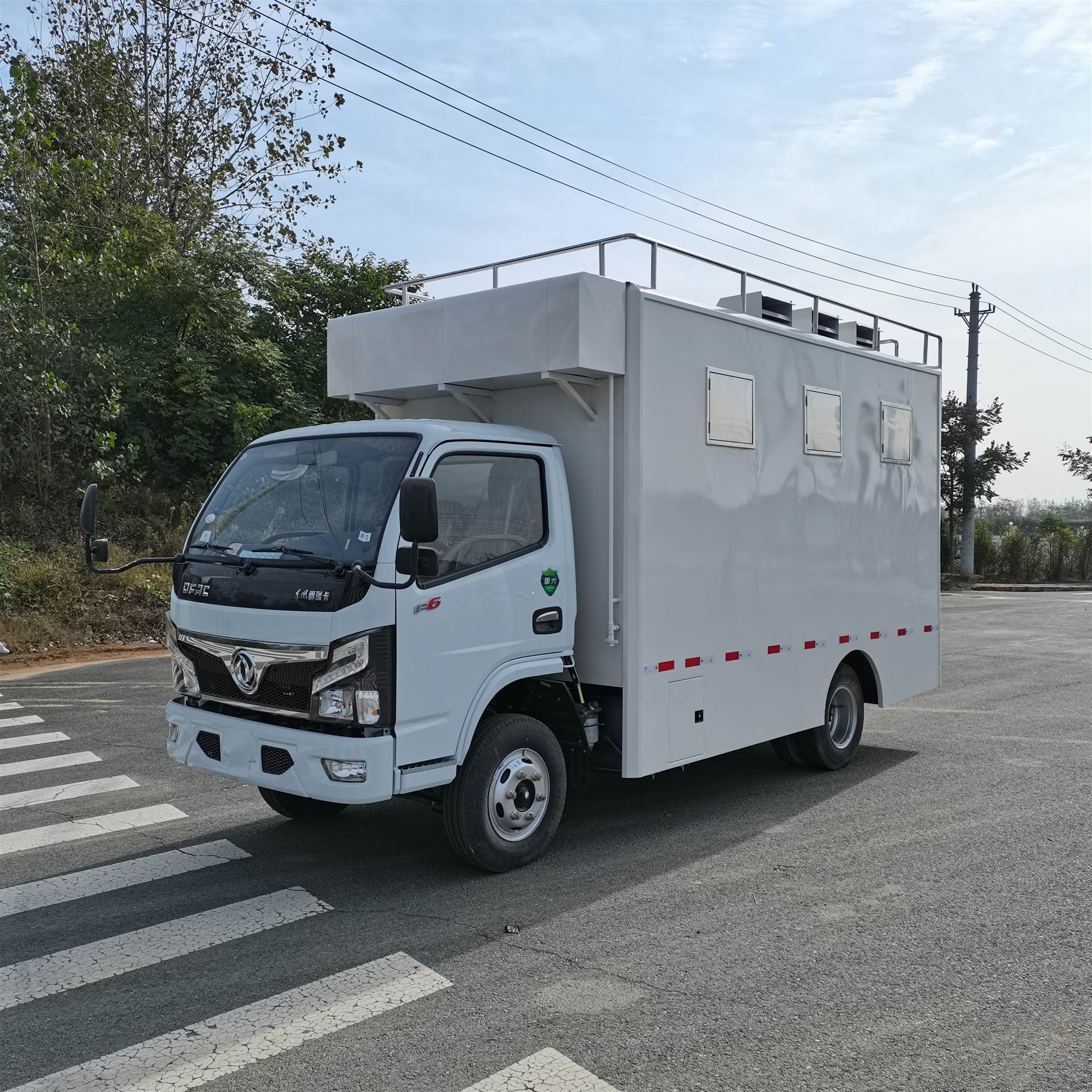 移动餐车 bbq 户外饮食保障车 流动小吃车 景区美食车