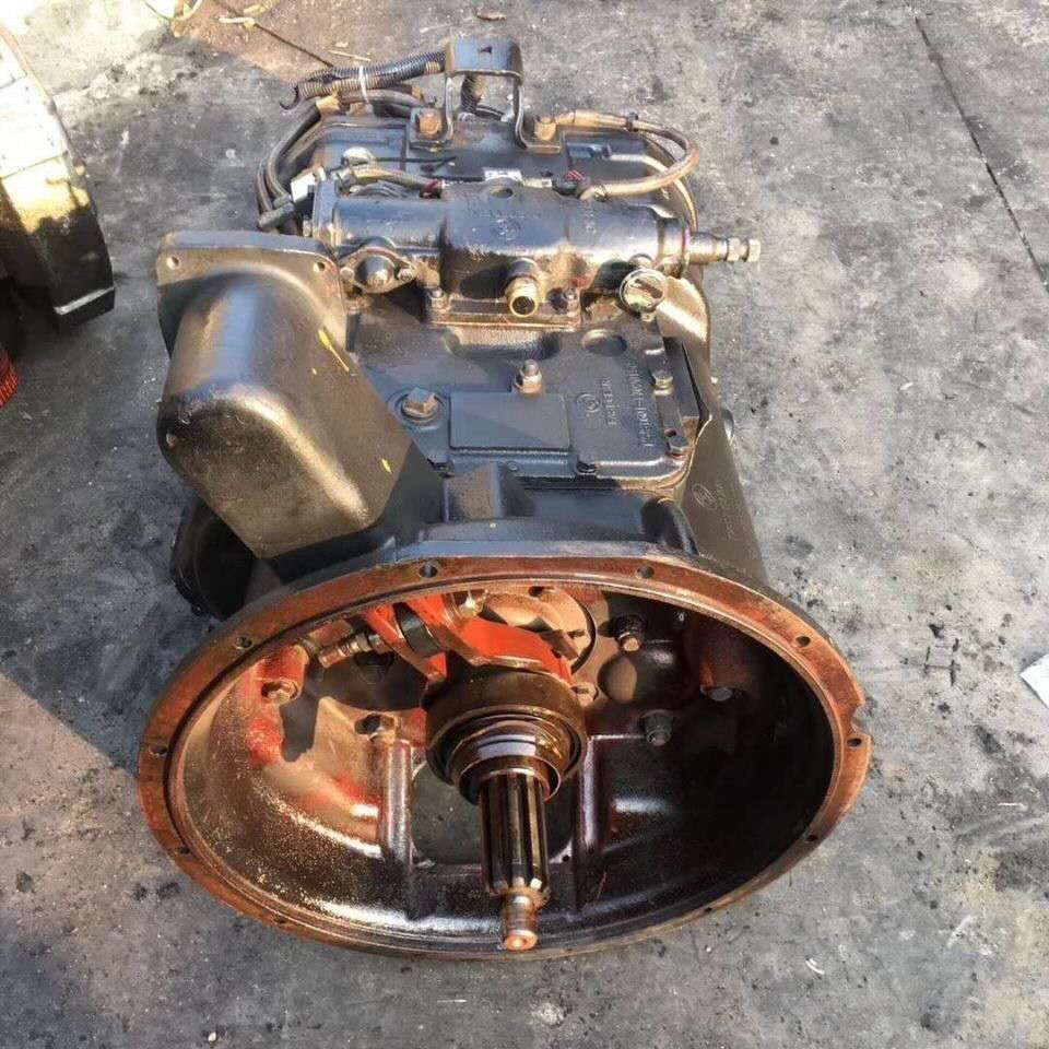 法士特原装变速箱总成