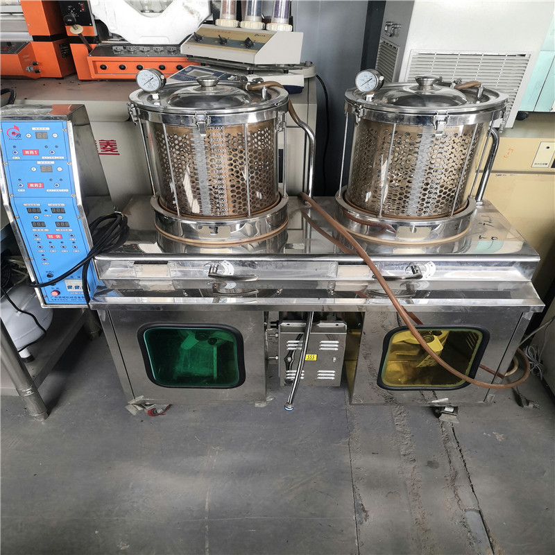 煎药机是一种煎药设备,能够快速煎药.