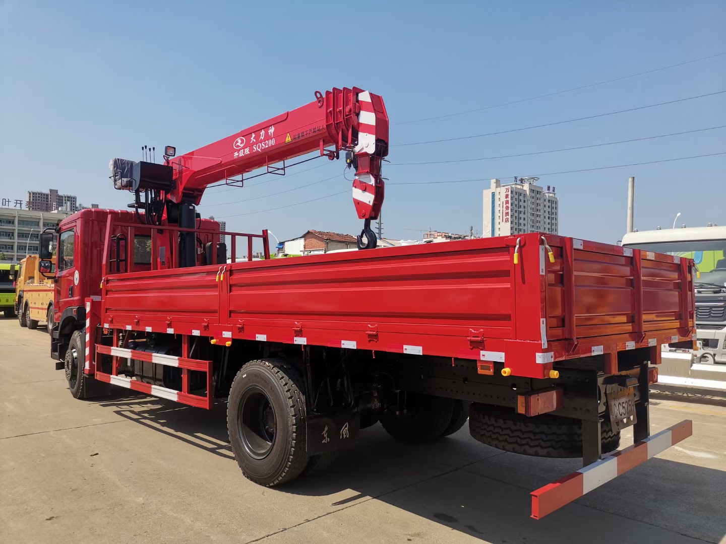 随车吊35吨折臂随车吊国五全国包送