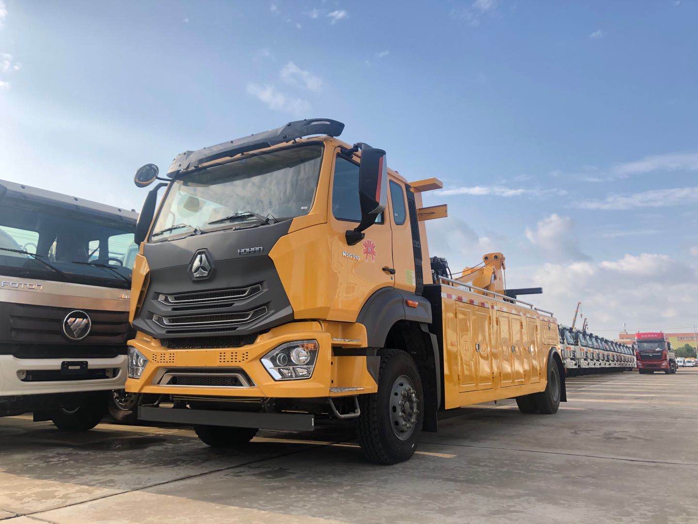 郑州16吨拖吊连体清障车重汽单桥310马力拖拽救援车