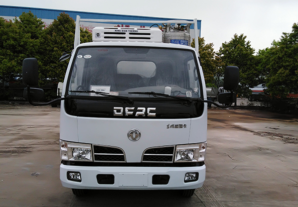 东风福瑞卡生态运鱼车改装小型运鱼车厂家蓝牌运鱼车价格