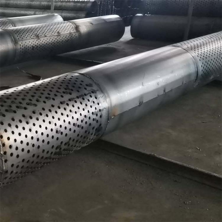 机井滤水管325mm桥式滤水管打井管施工现场