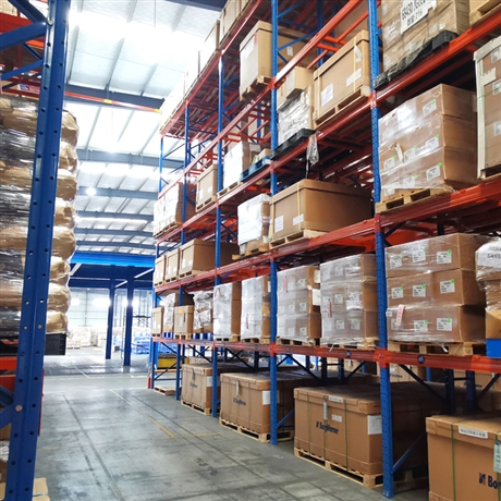 塑料托盘货架-河南六维