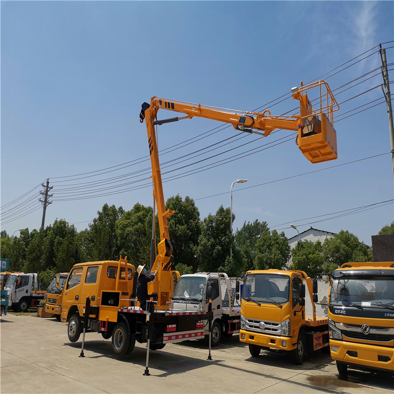 便宜的升降高空作業車高空作業車視頻介紹