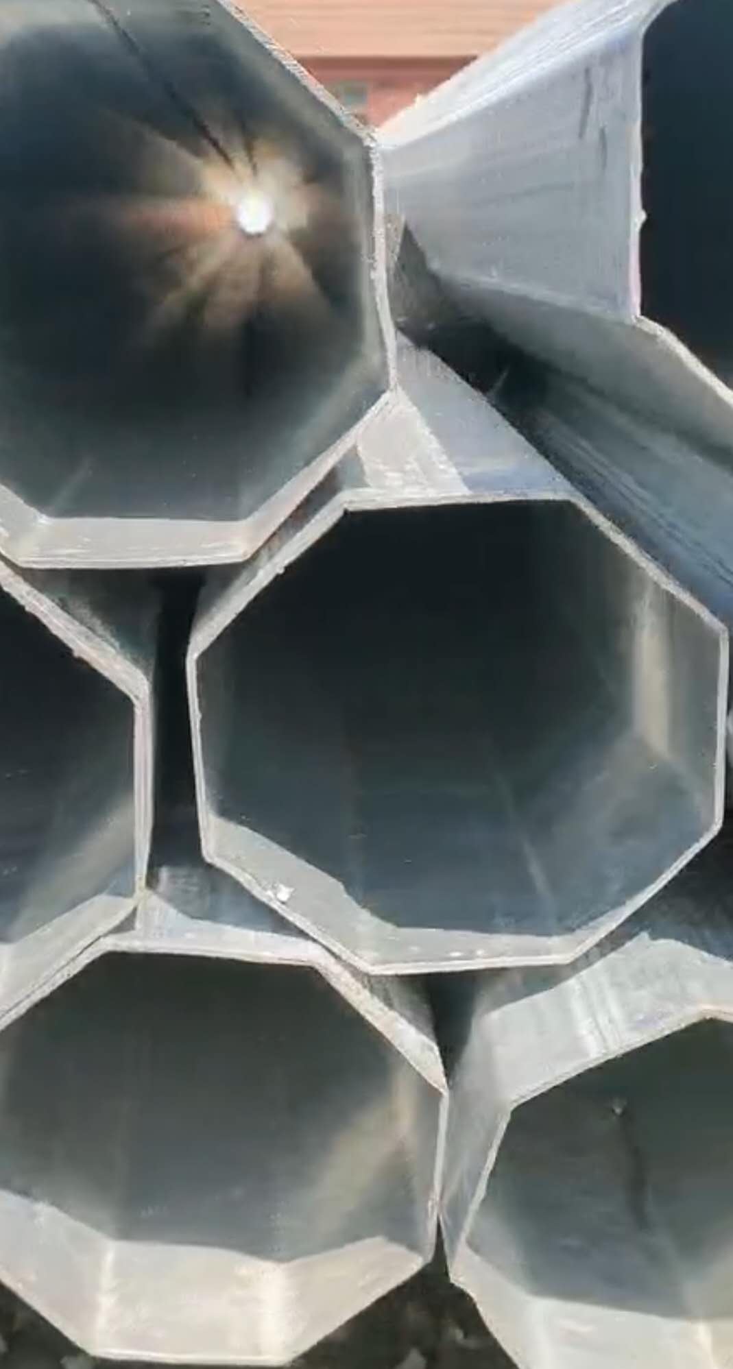 镀锌八角管-八角形钢管生产厂家