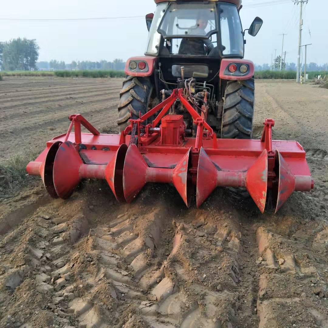 山东鲁富机械萝卜起垄机