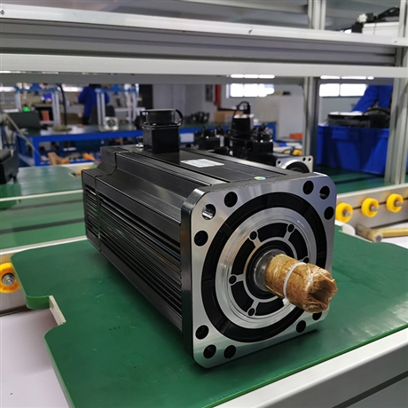 大功率伺服电机大功率交流伺服电机15kw标准法兰中智