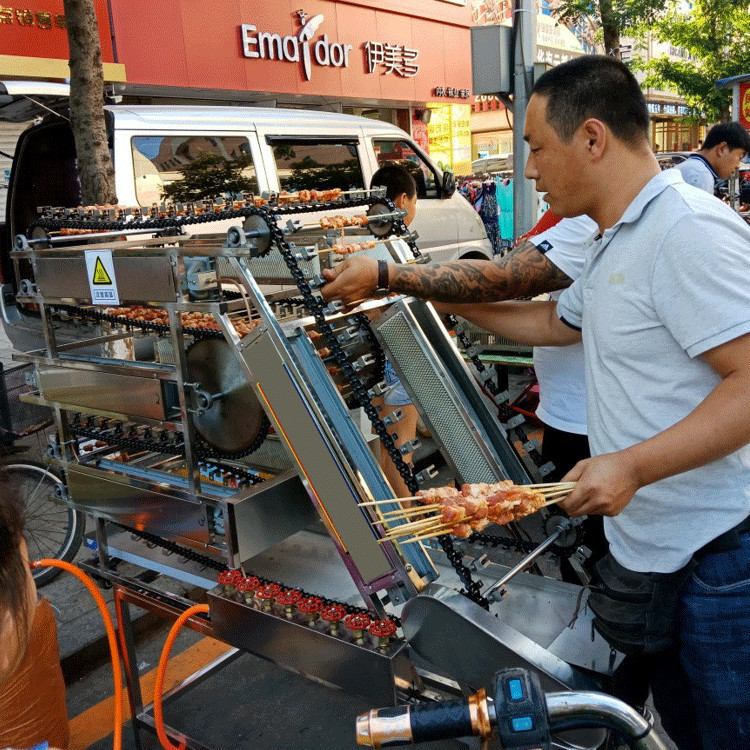 我爱发明烧烤机翻转烤串机器轮胎旋转烤肉设备