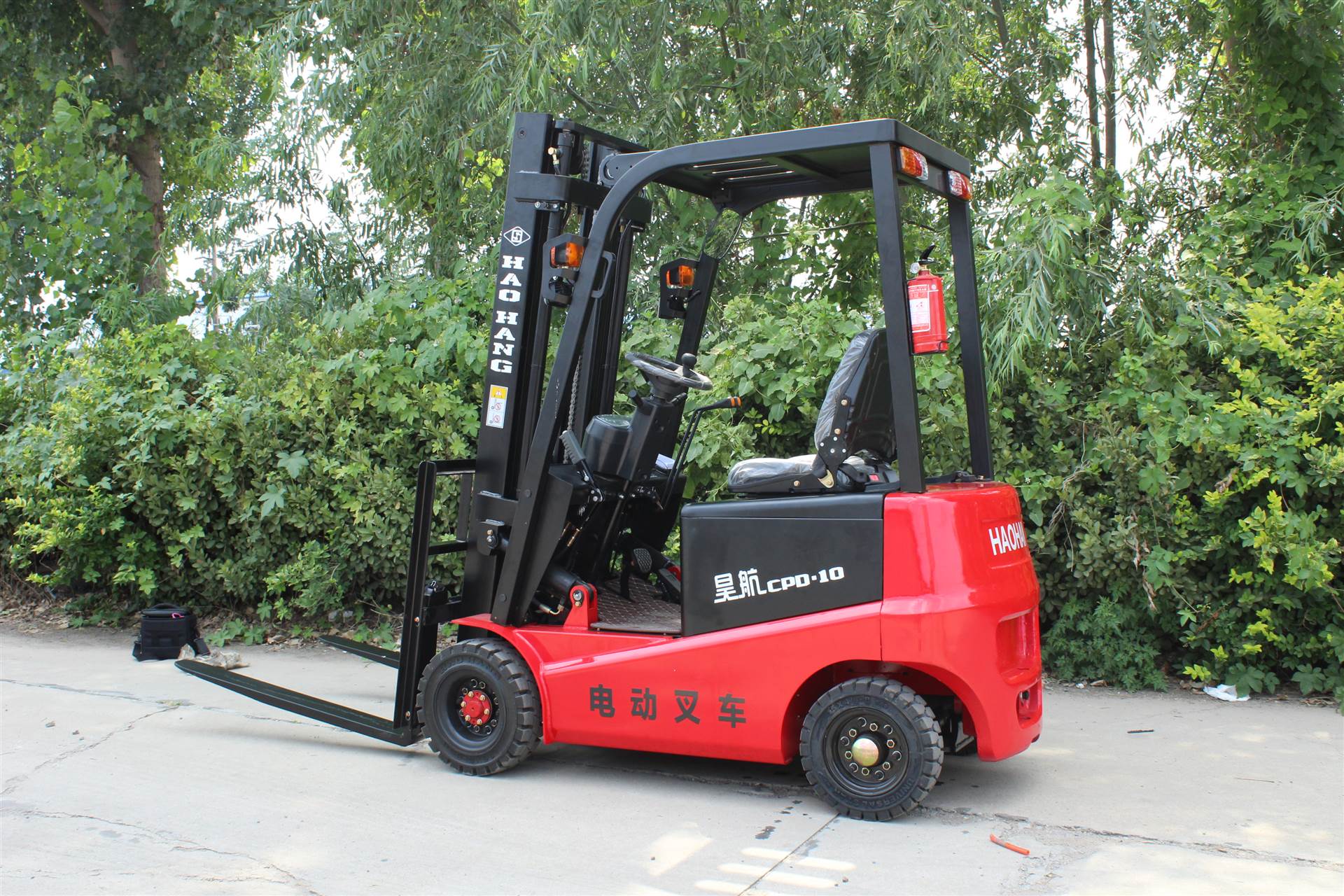 电动小型叉车1吨产品介绍