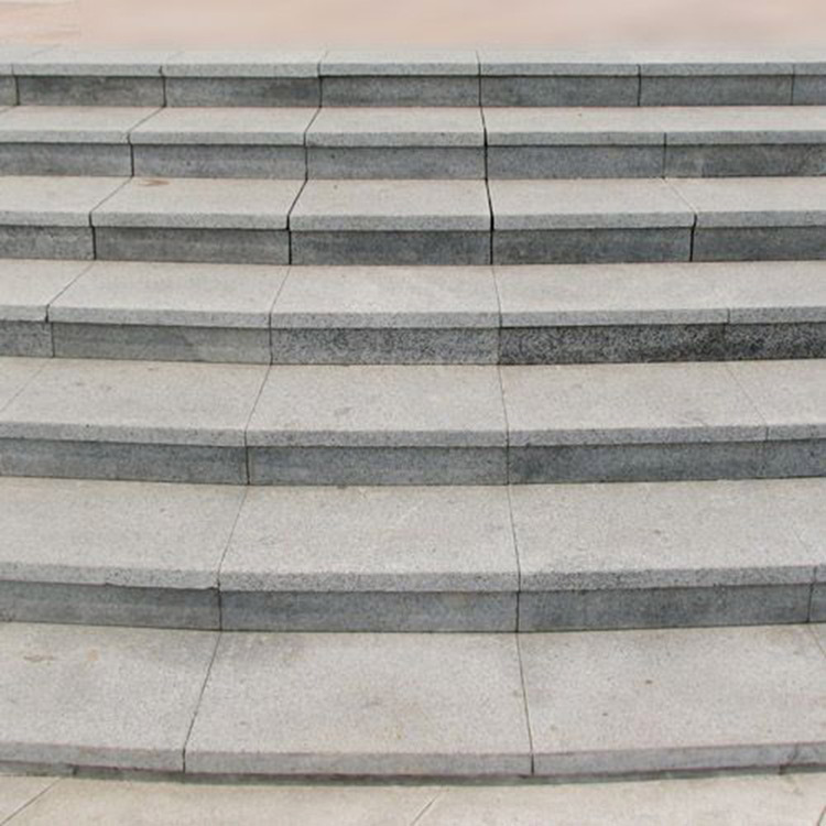 万君石业 芝麻灰楼梯踏步 花岗岩楼梯踏步板材 石材楼梯踏步