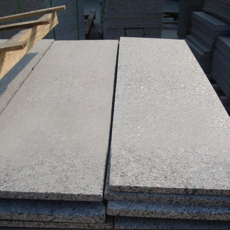 万君石业 批发定制楼梯石 芝麻灰楼梯踏步板生产加工