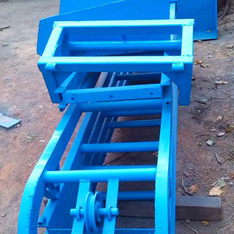 砂浆,混凝土等各种材料的运输,特别适用于公路/铁路/高速路的路基护坡