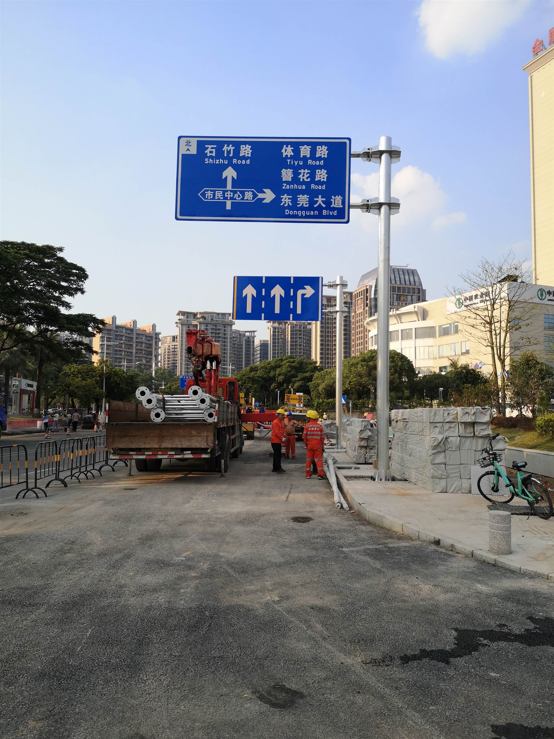 惠州交通标志牌单悬臂式指路标志杆厂家