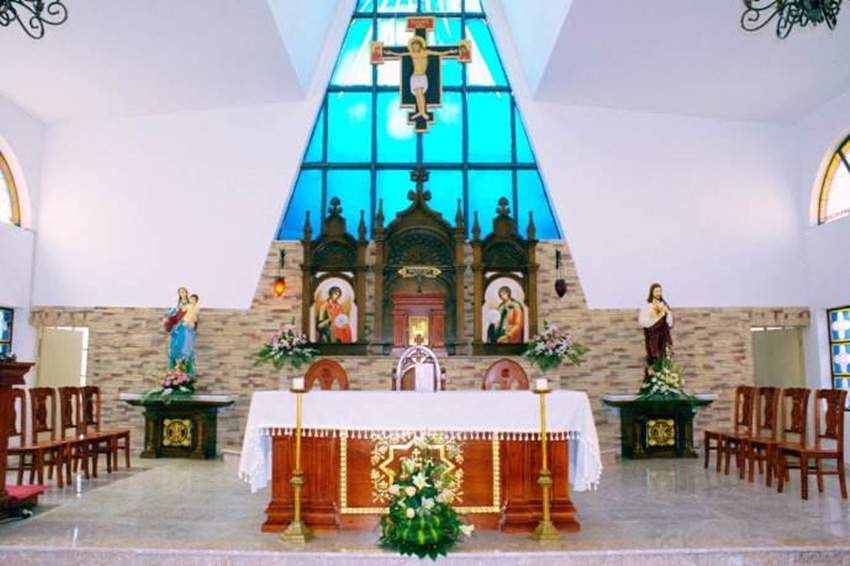 天主教祭台装饰图片图片