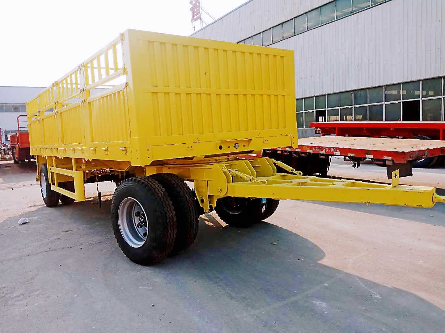 轻型8米栏板标箱全挂车价格