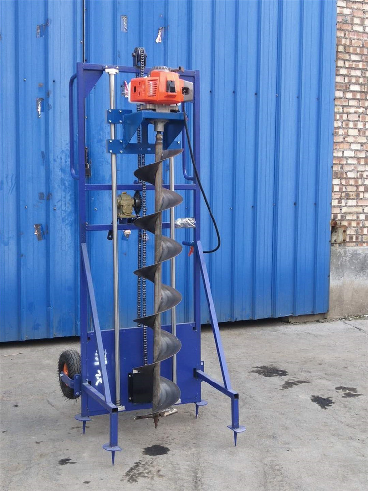 管桩芯掏土机钻孔制作桩基础