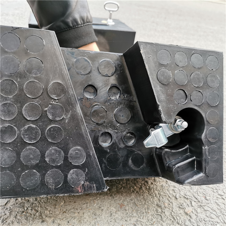 橡胶防溜枕木 便携式防溜枕木 机车停车防溜枕木 pr挡轮橡胶枕