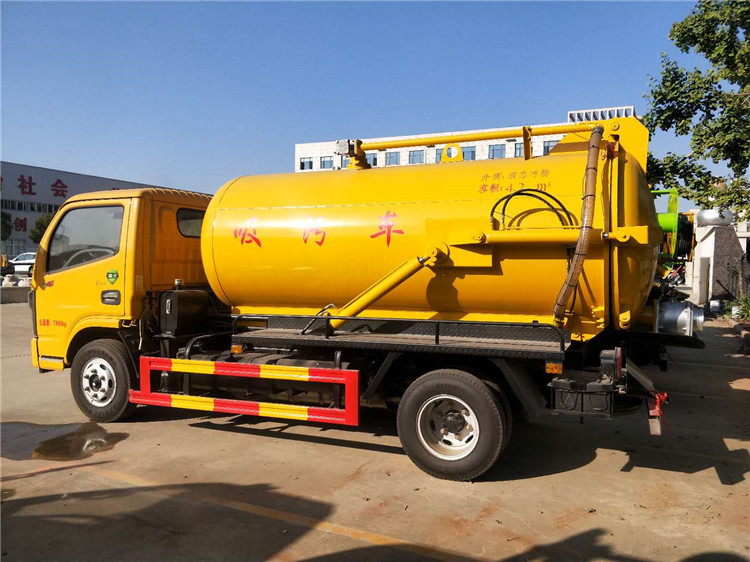 5吨吸污车 东风吸污车 抽污水罐车 抽化粪池车 抽厕所车 全国送车