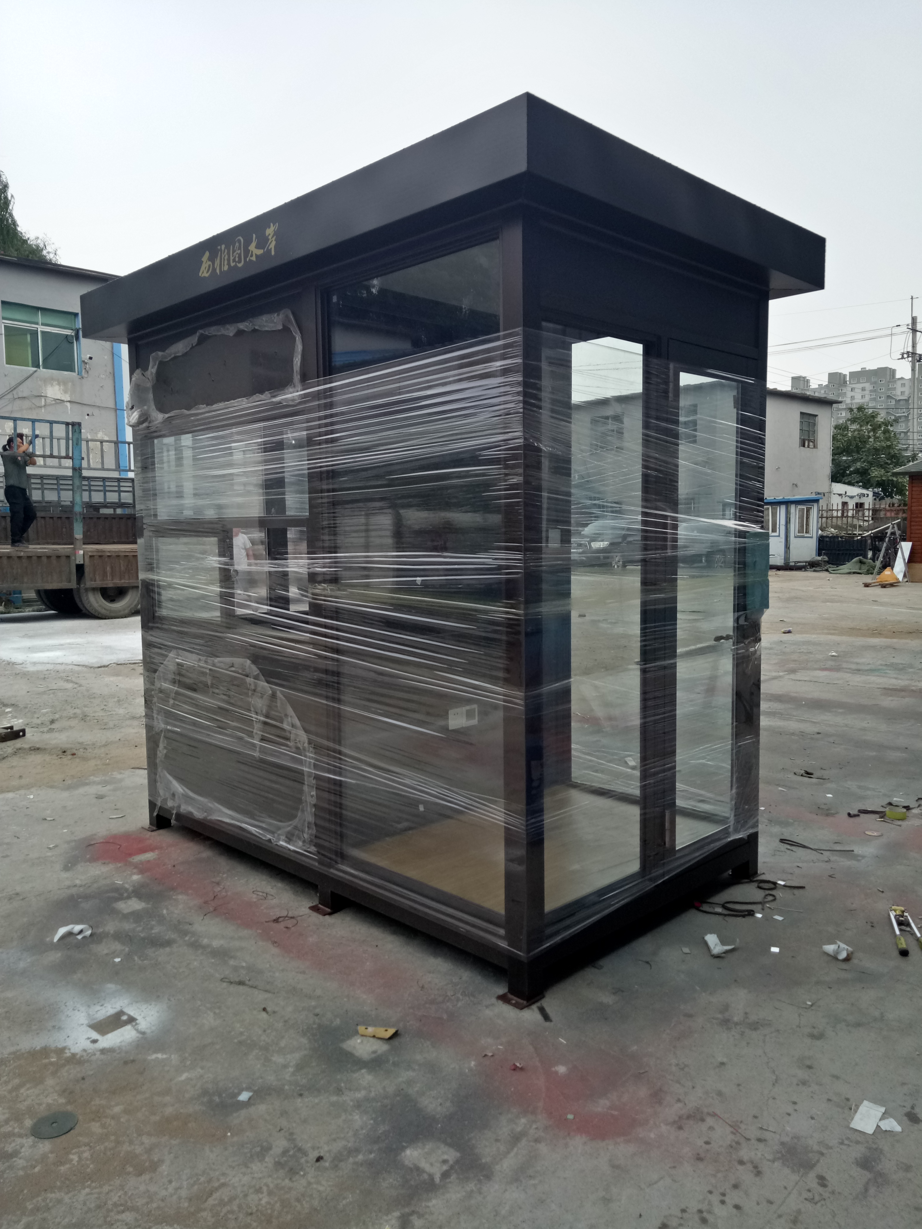 铁岭物业活动岗亭辽宁省房地产站台形象迎宾岗亭安装报价