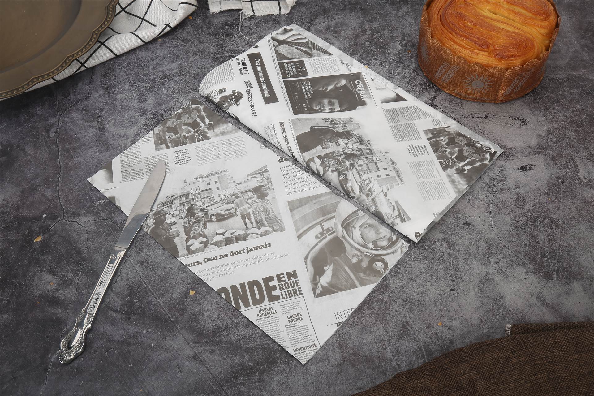 汉堡薯条垫盘垫餐纸防油纸食品包装纸餐印刷一次性餐垫纸