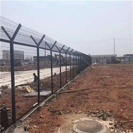 机场热镀锌护栏网 机场绿色围网 机场铁丝网价格