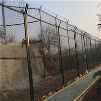 湖南监狱护栏网 看守所钢网墙厂家 监狱浸塑隔离网
