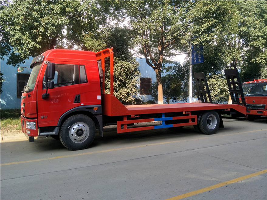 大运平板拖车