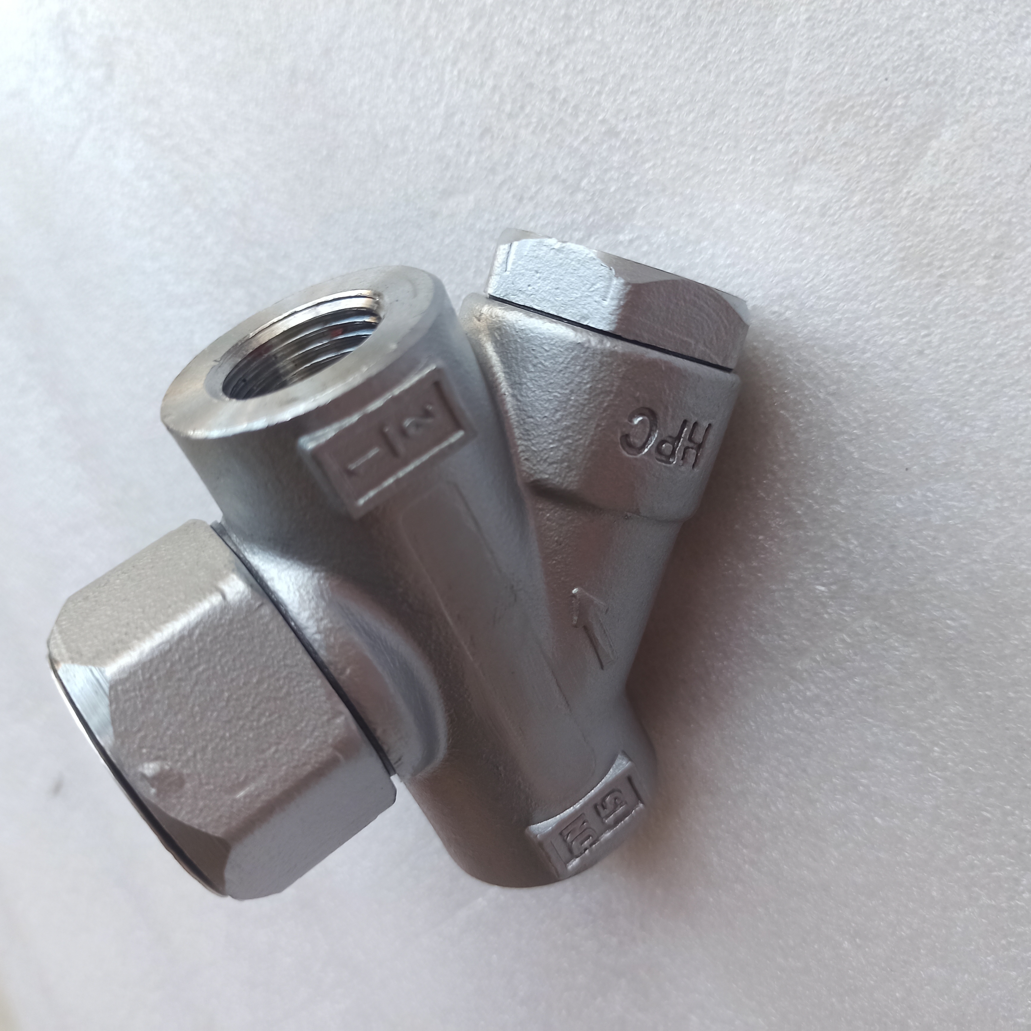 cs19w16p圆盘式y型蒸汽疏水阀内螺纹不锈钢圆盘式疏水器