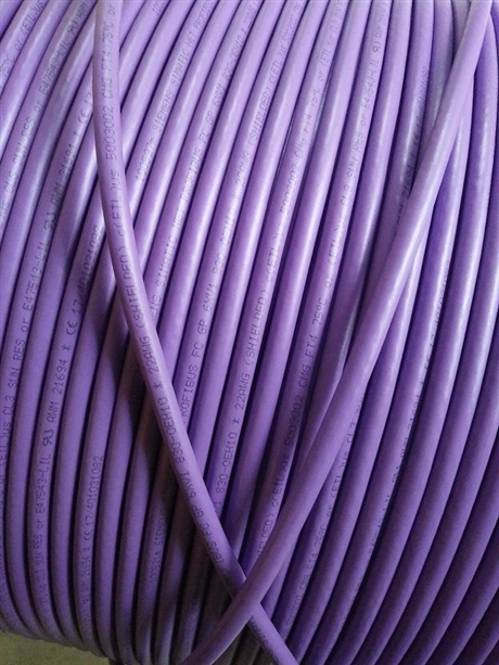 SIEMENS西门子6ES72142AS230XB0接线方式