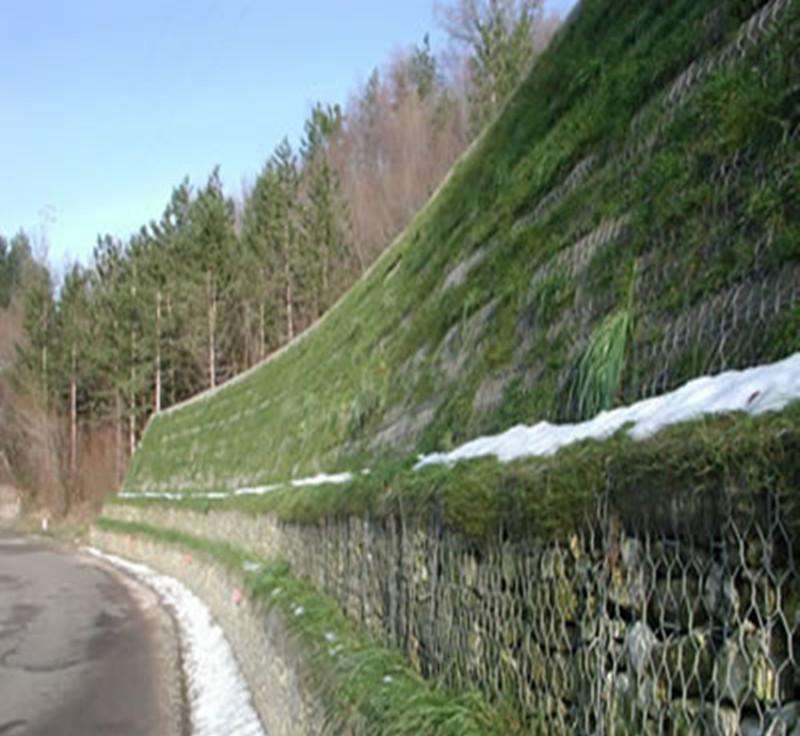 锌铝合金格宾石笼加固坡面坡脚